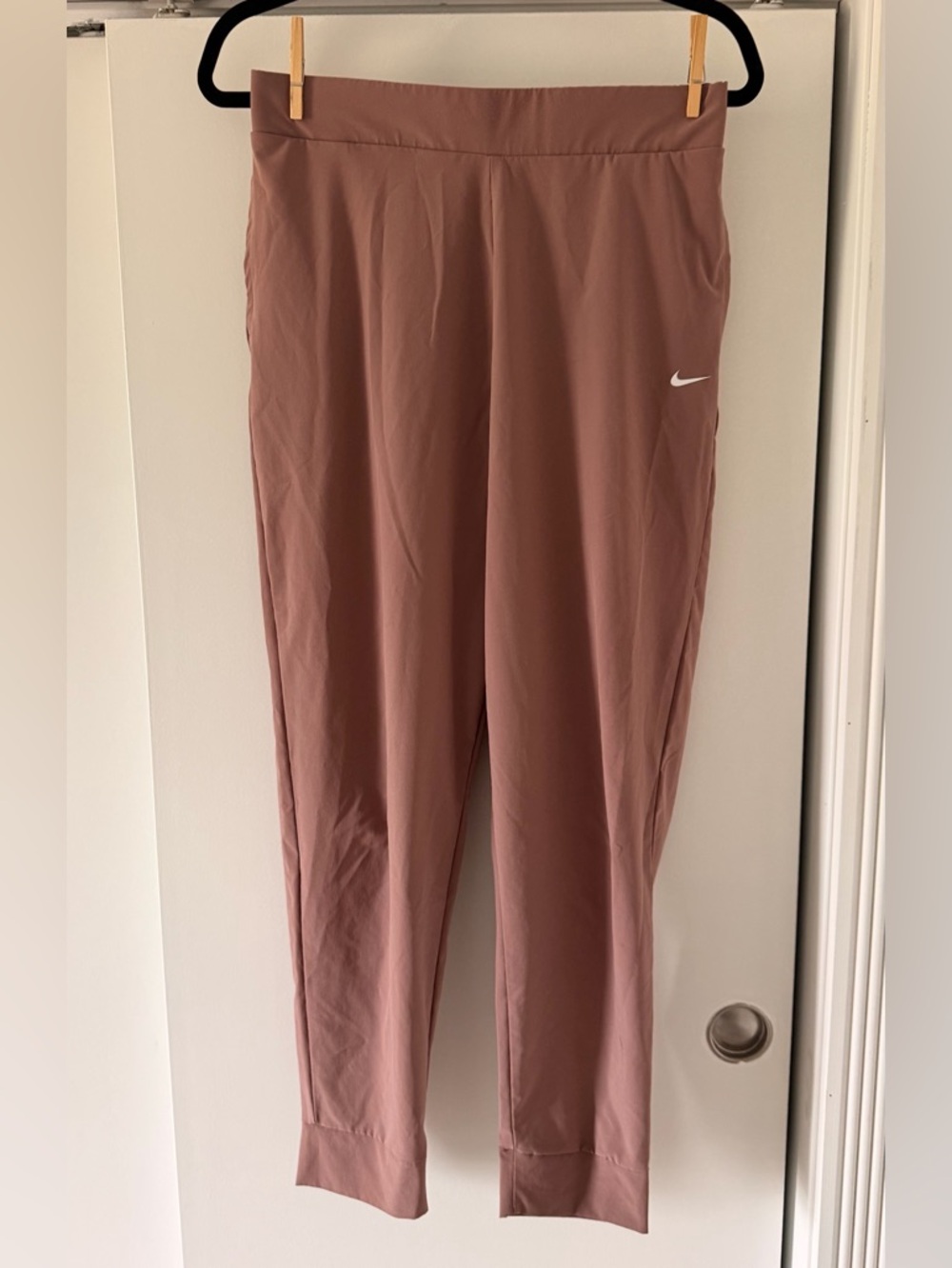 Nike Mauve Dri/Fit Performance Joggers